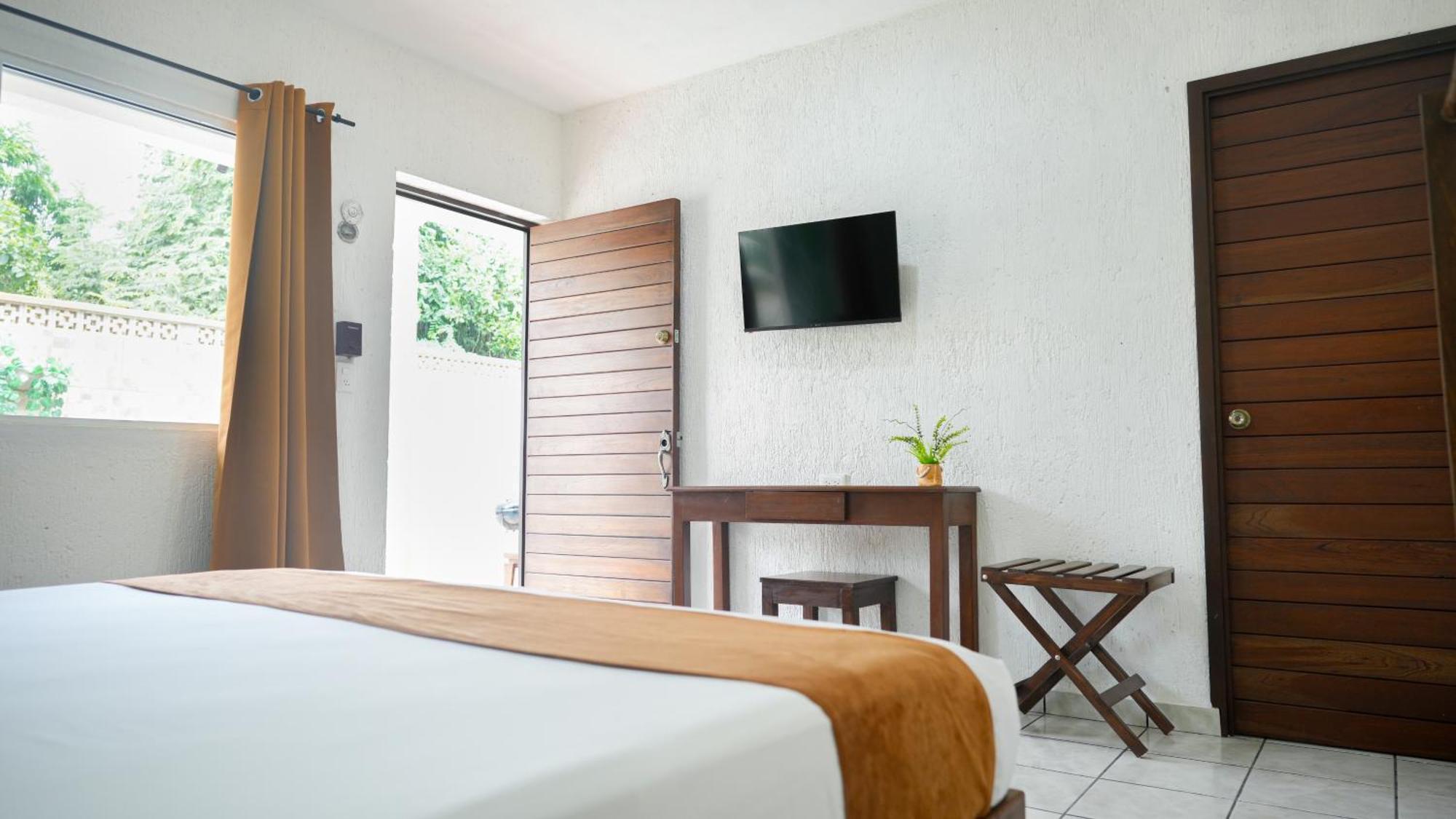 Hotel Del Parque Valladolid  Dış mekan fotoğraf