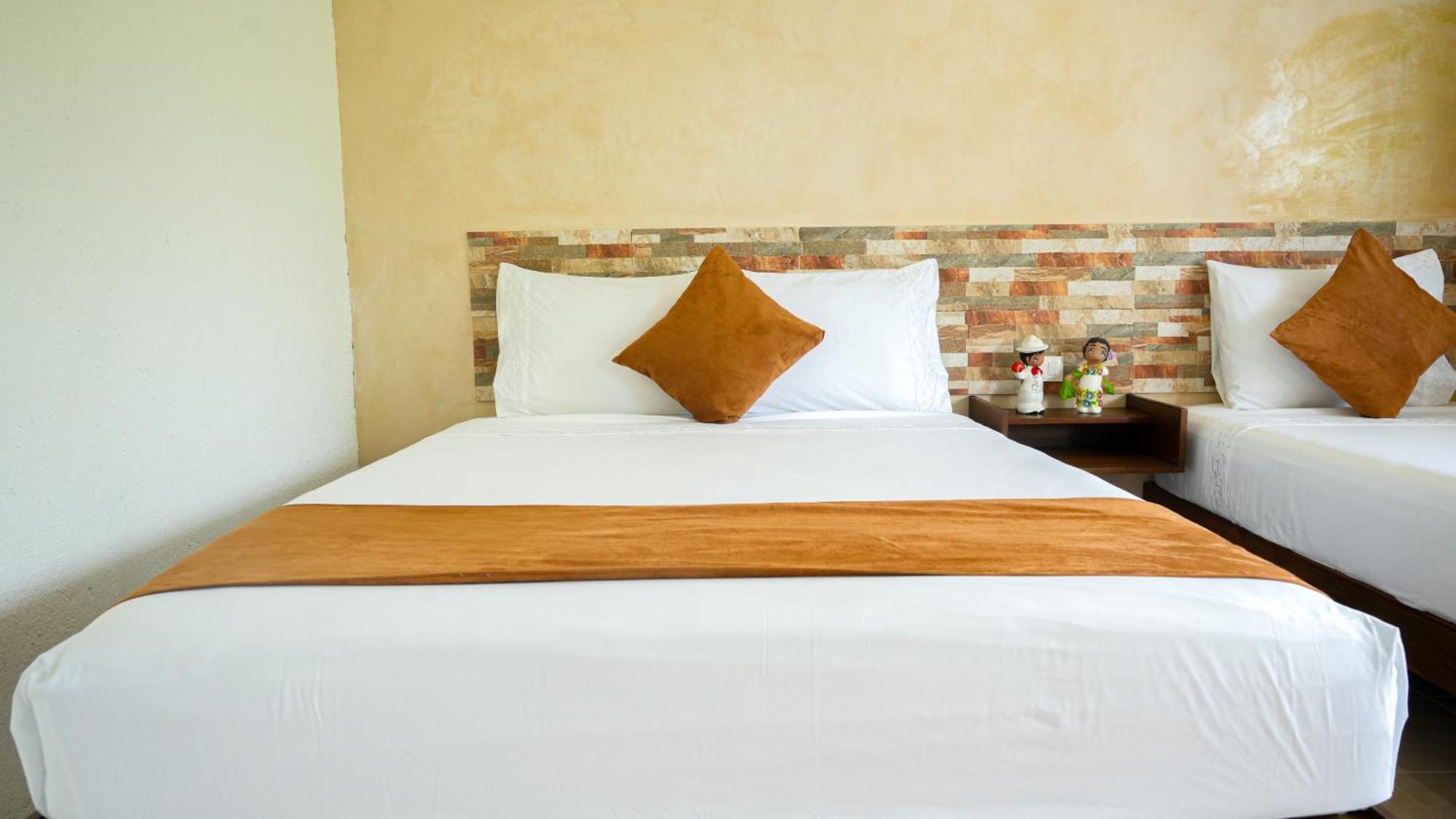 Hotel Del Parque Valladolid  Dış mekan fotoğraf